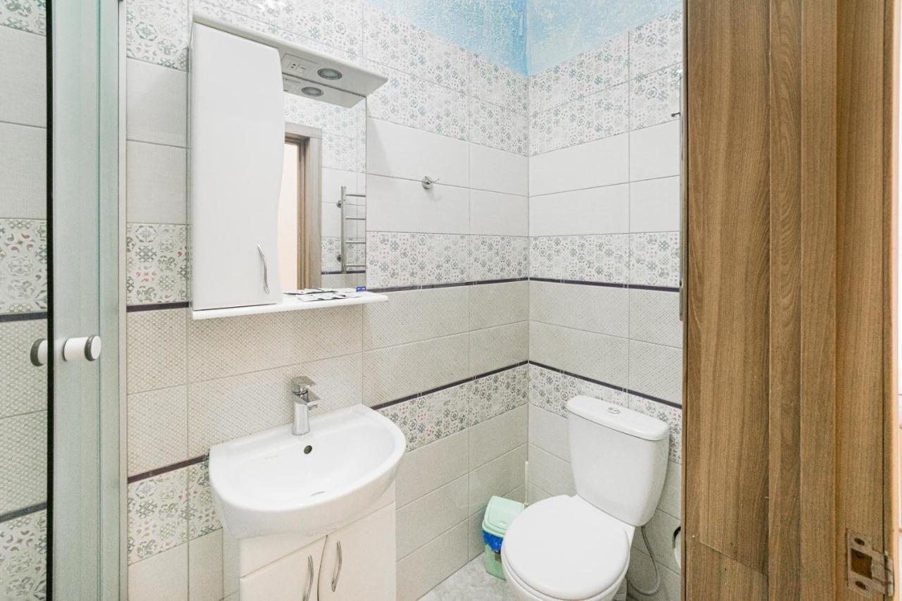Apartment Near Deribasovskaya Odessa Ngoại thất bức ảnh